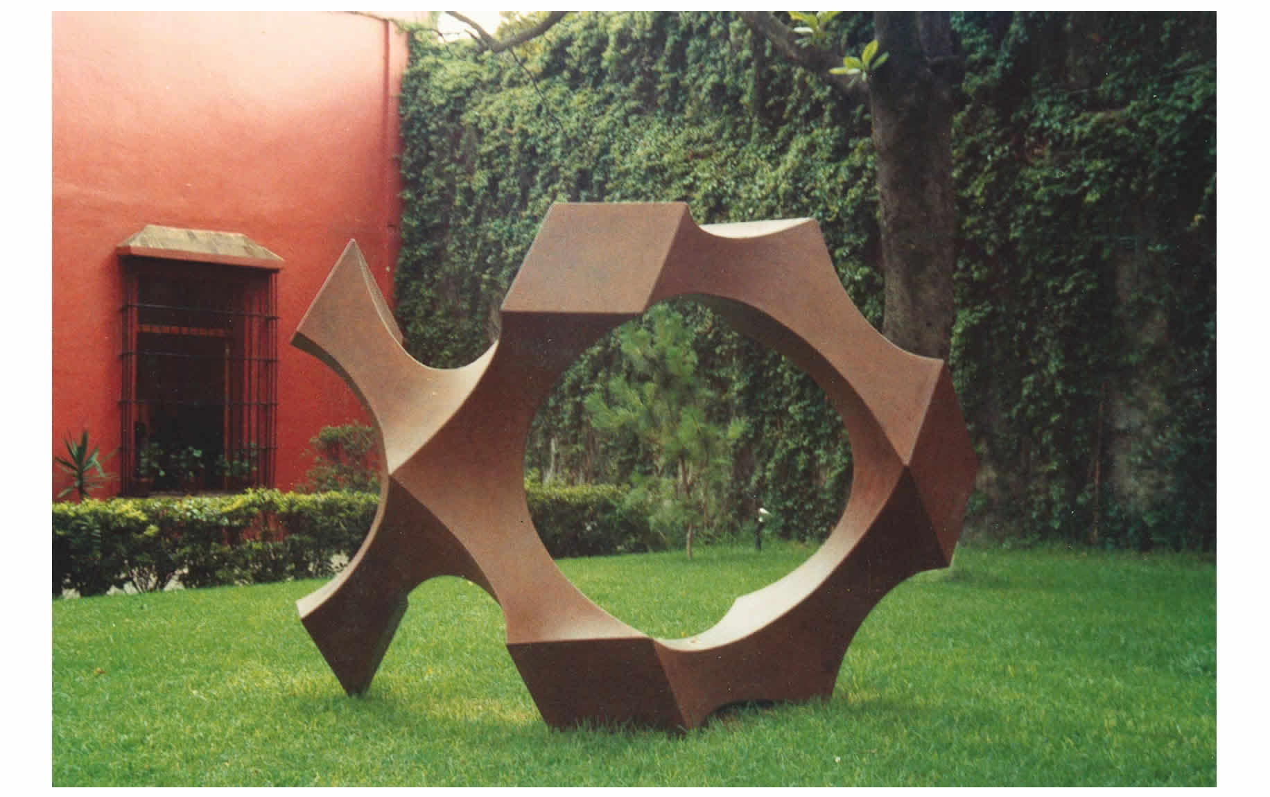 ESPACIO DODECAROMBOEDRICO